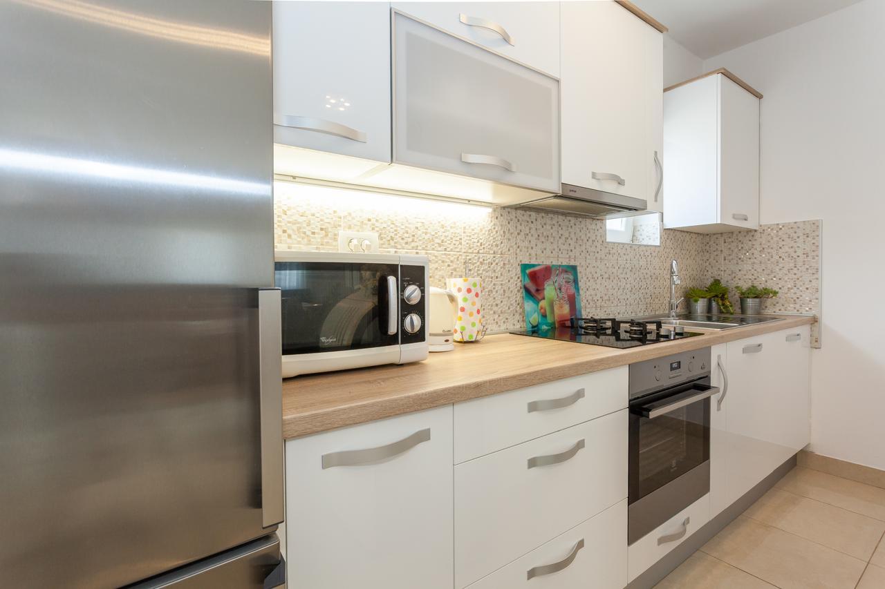 Apartment Klara Біоград-на-Мору Екстер'єр фото