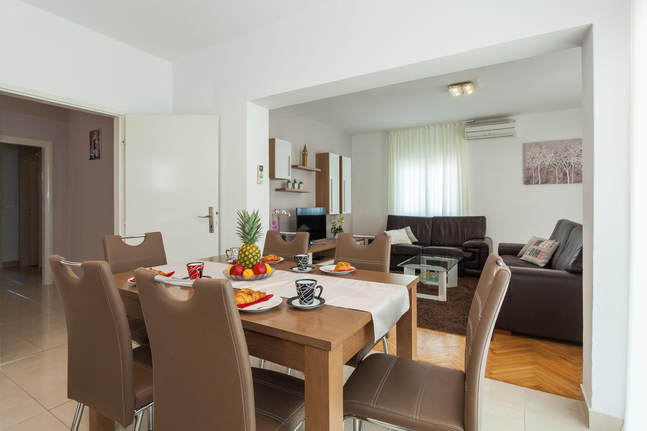 Apartment Klara Біоград-на-Мору Екстер'єр фото