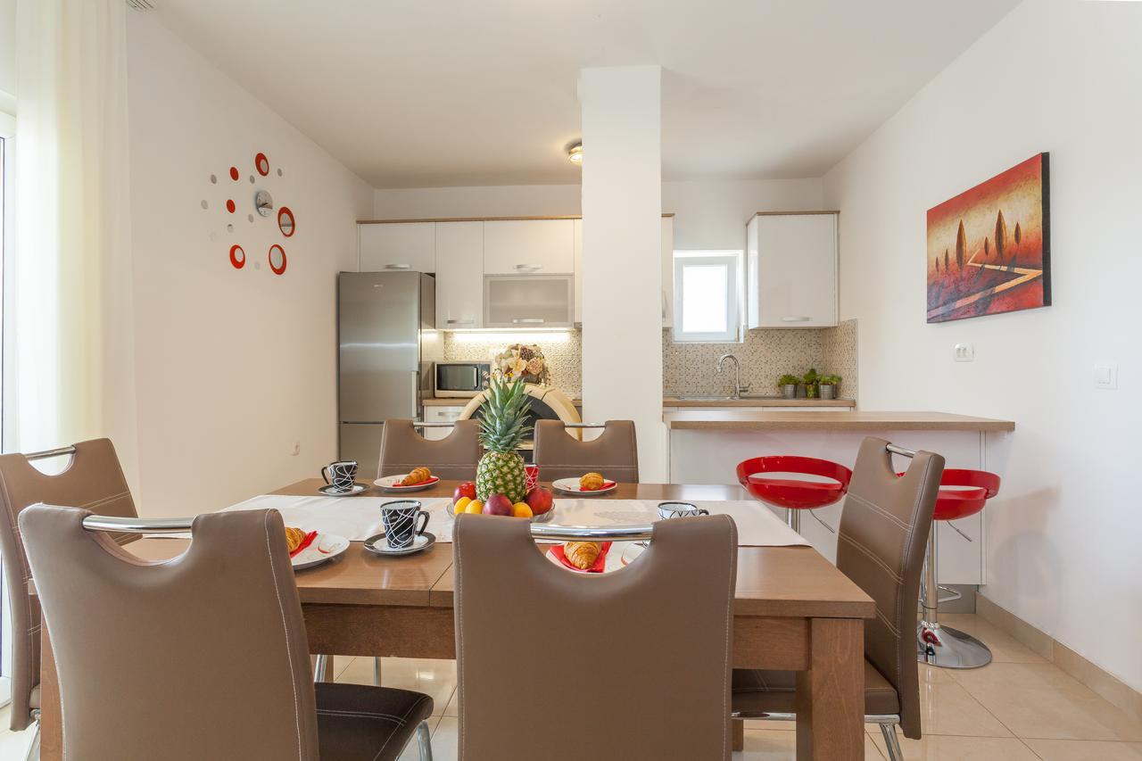 Apartment Klara Біоград-на-Мору Екстер'єр фото