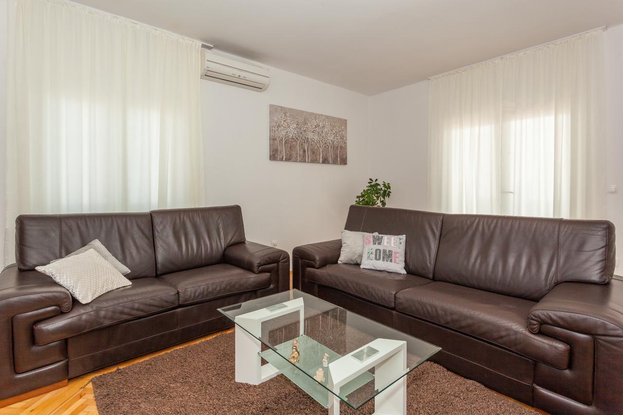 Apartment Klara Біоград-на-Мору Екстер'єр фото
