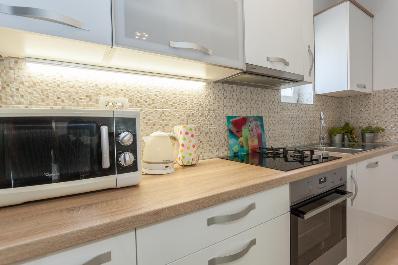 Apartment Klara Біоград-на-Мору Екстер'єр фото