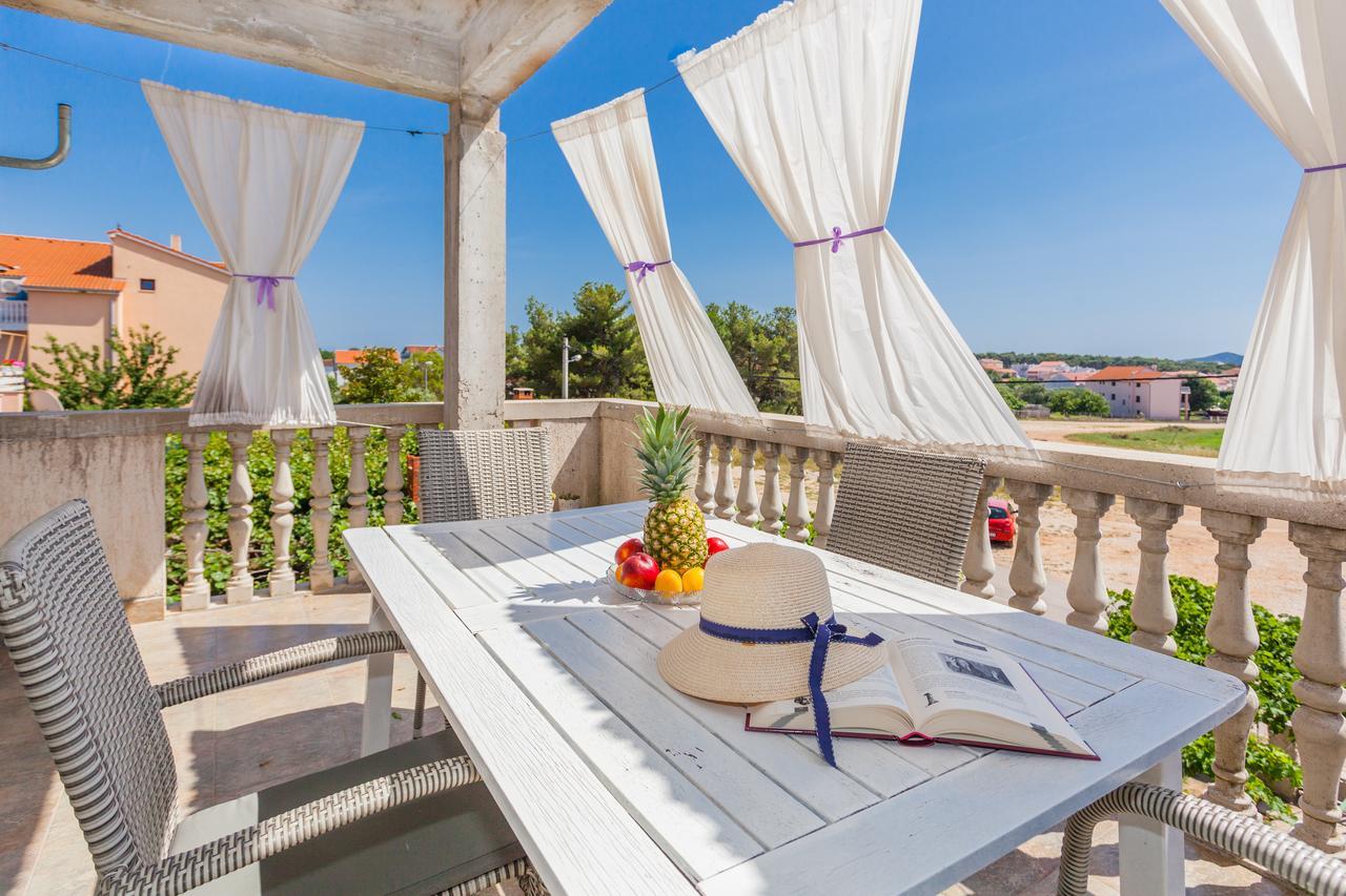 Apartment Klara Біоград-на-Мору Екстер'єр фото